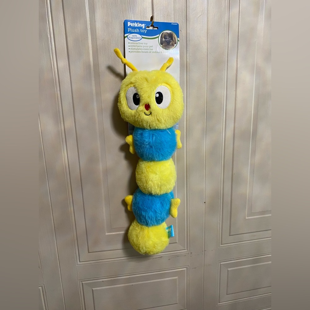 Brand New Petking Caterpillar Dog Toy Squeakers 20” Large Plush